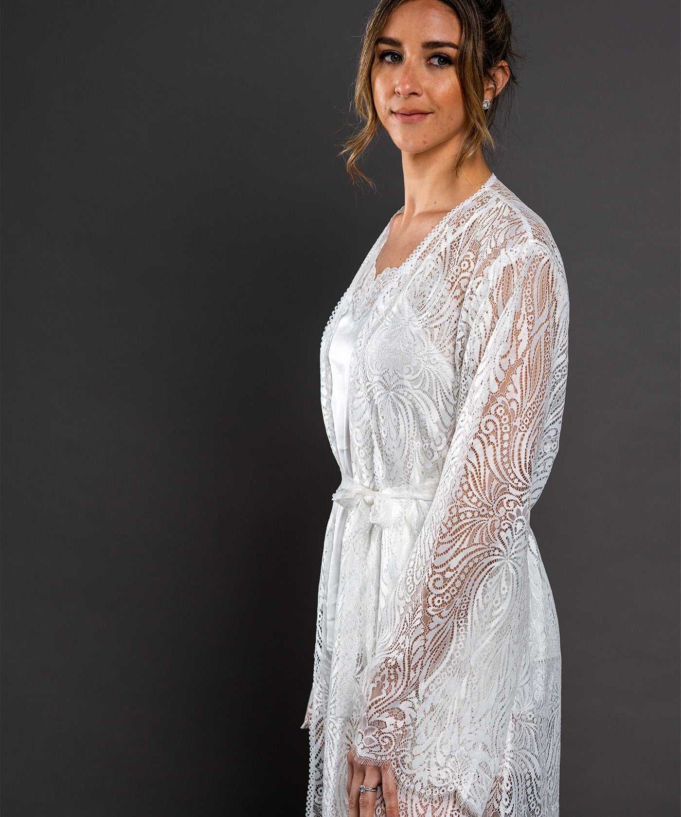 Aria Robe