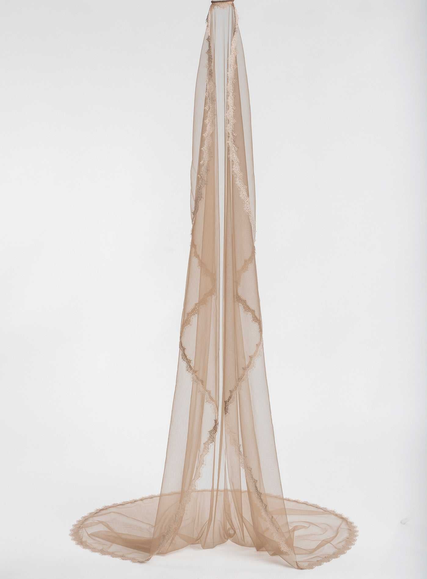 Elena Mantilla Veil Percacciolo Collection