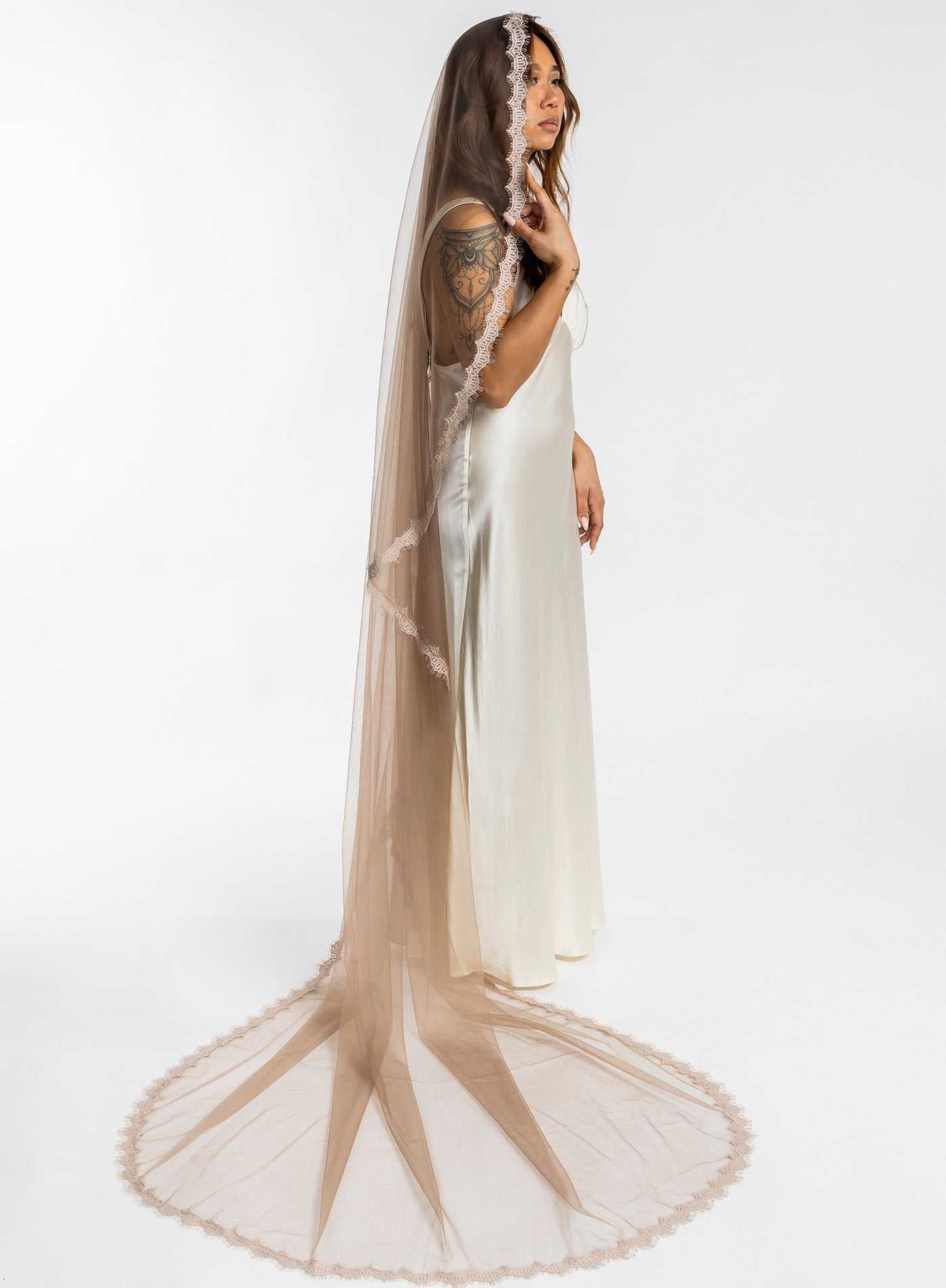 Elena Mantilla Veil Percacciolo Collection
