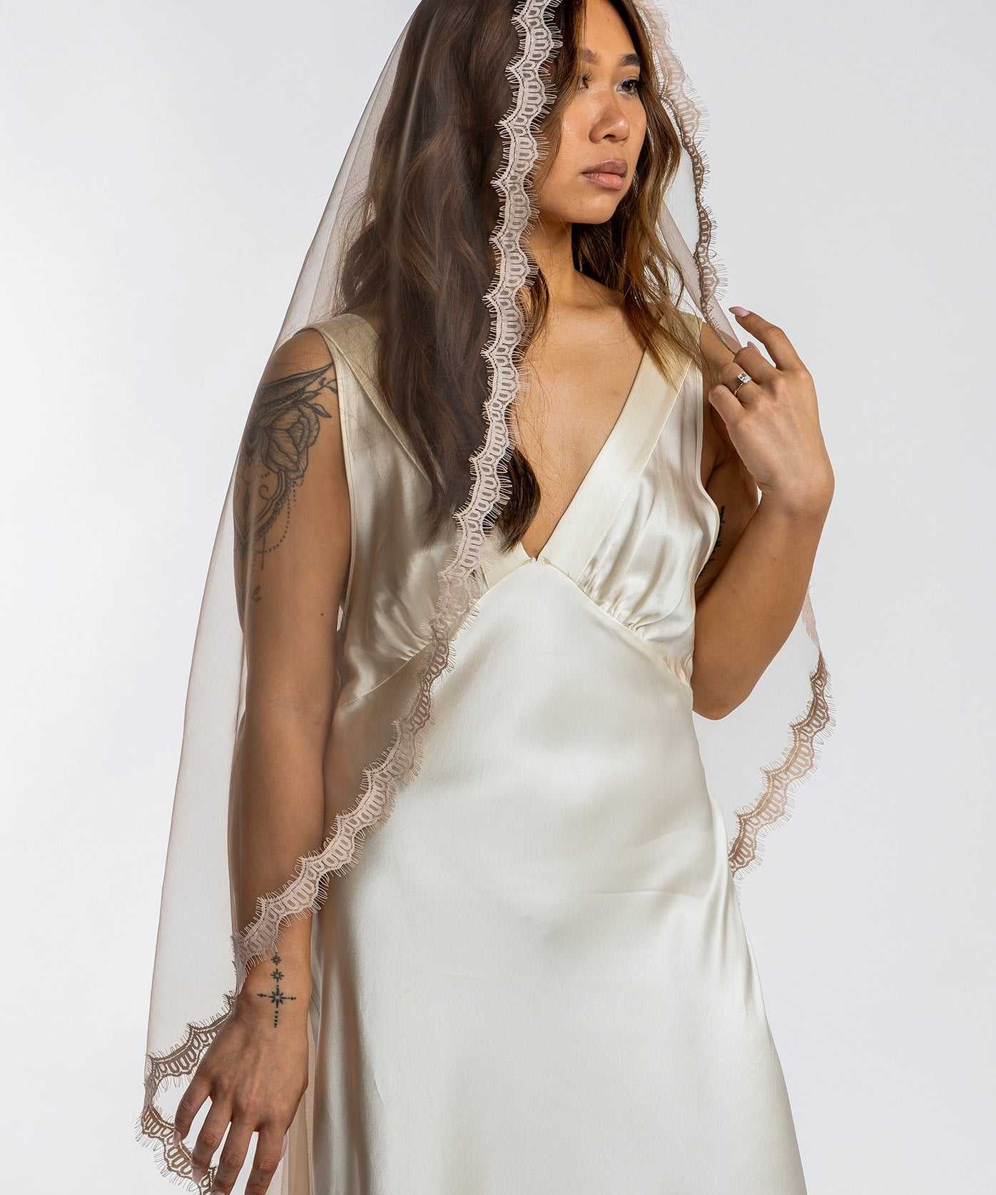 Elena Mantilla Veil Percacciolo Collection