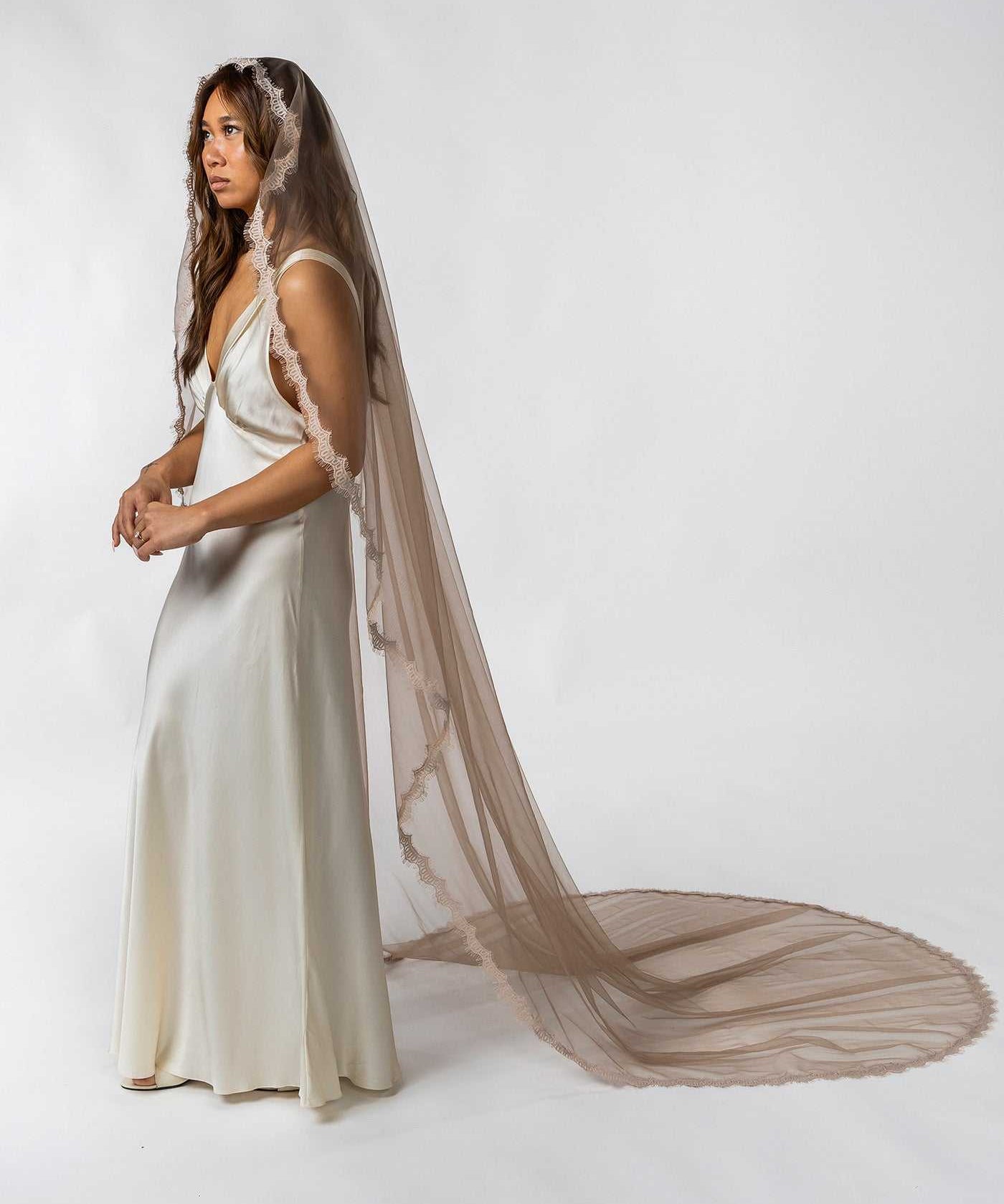Elena Mantilla Veil Percacciolo Collection