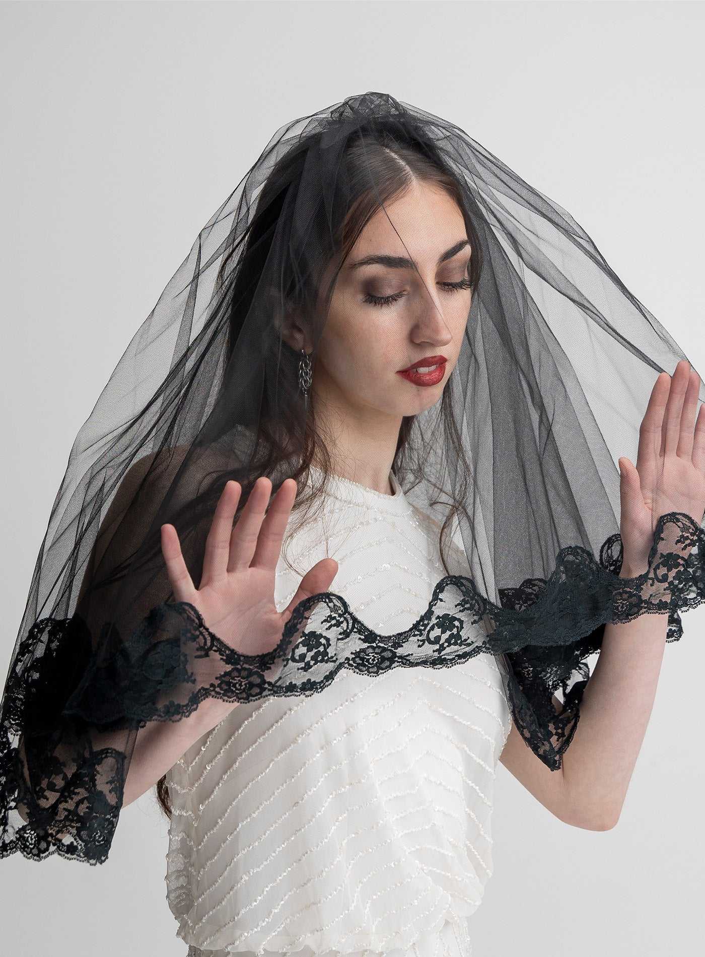 Lyla Veil Percacciolo Collection