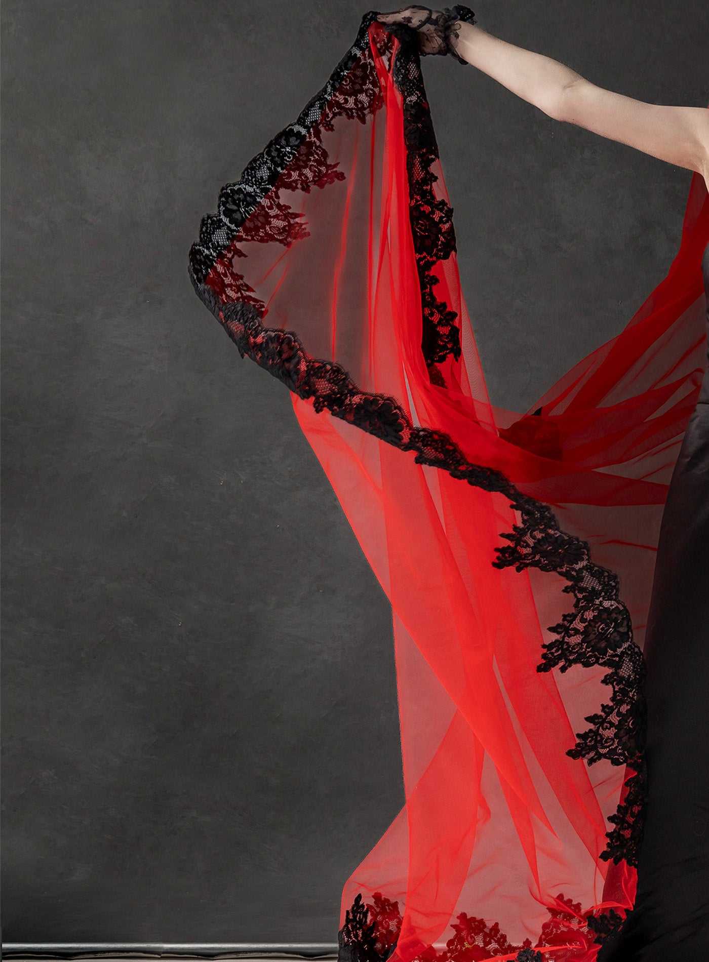 Mara Cathedral Veil Percacciolo Collection
